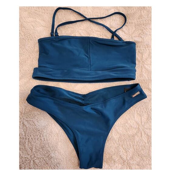 Blackbough Zoe Top Moderate Bottom Bikini 2pc Set Size S/L - Picture 2 of 12